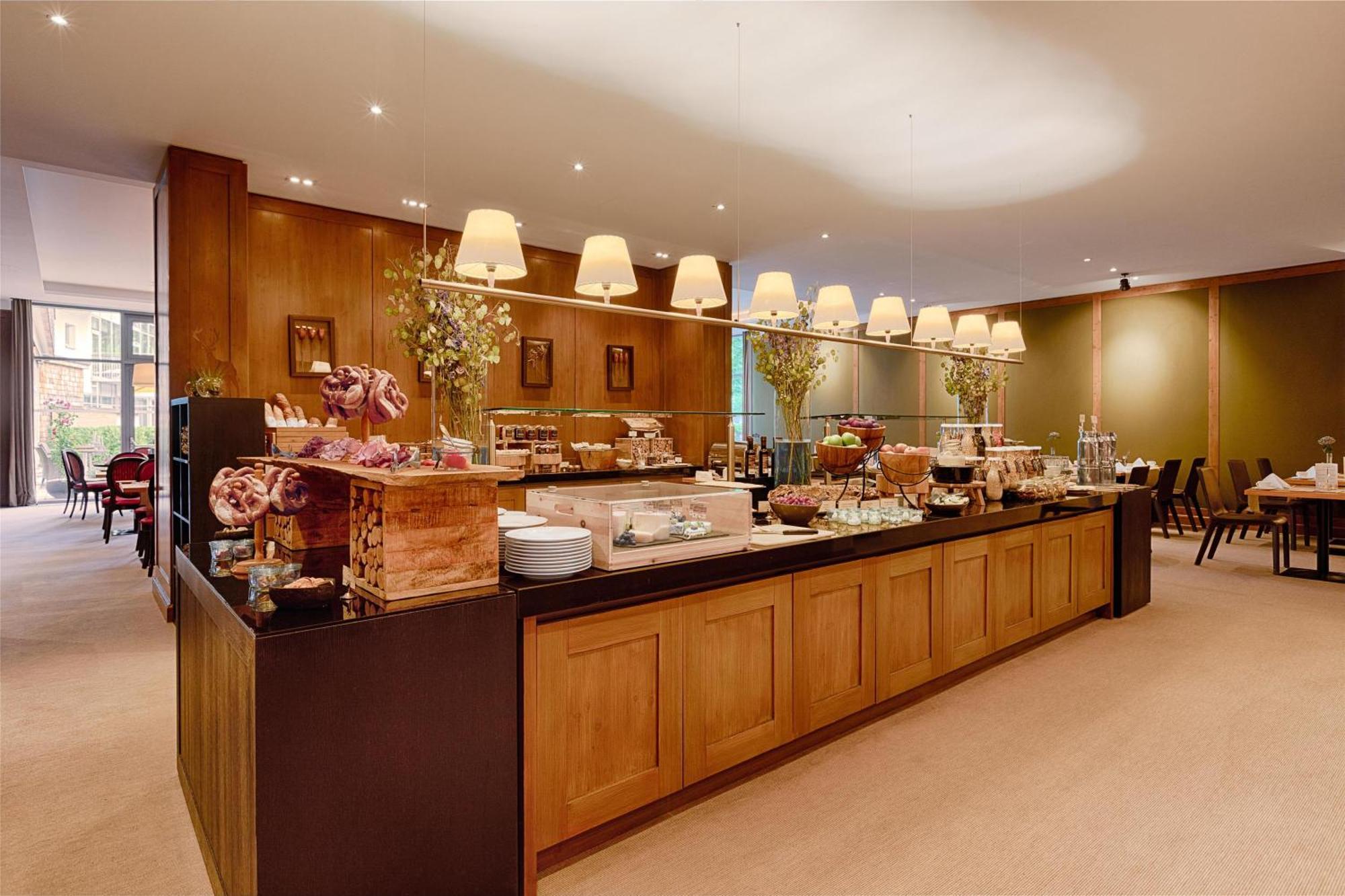 Kempinski Hotel Das Tirol Йохберг Екстериор снимка