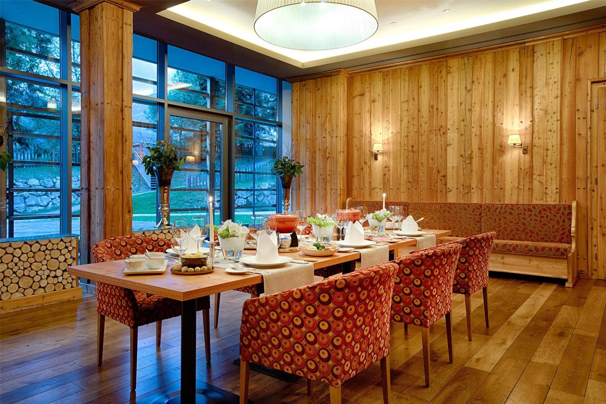 Kempinski Hotel Das Tirol Йохберг Екстериор снимка