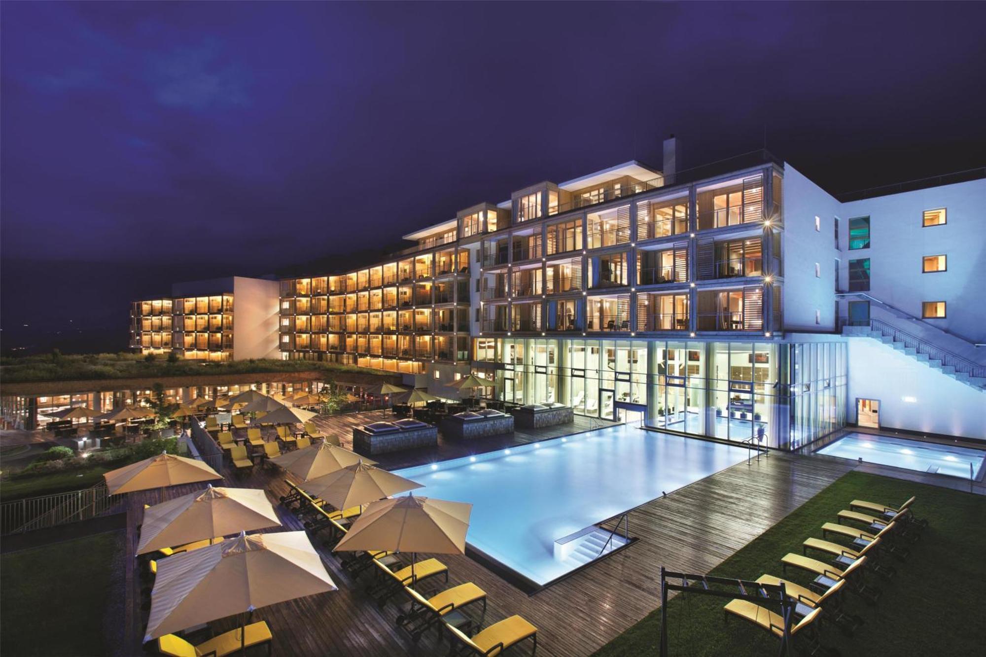 Kempinski Hotel Das Tirol Йохберг Екстериор снимка