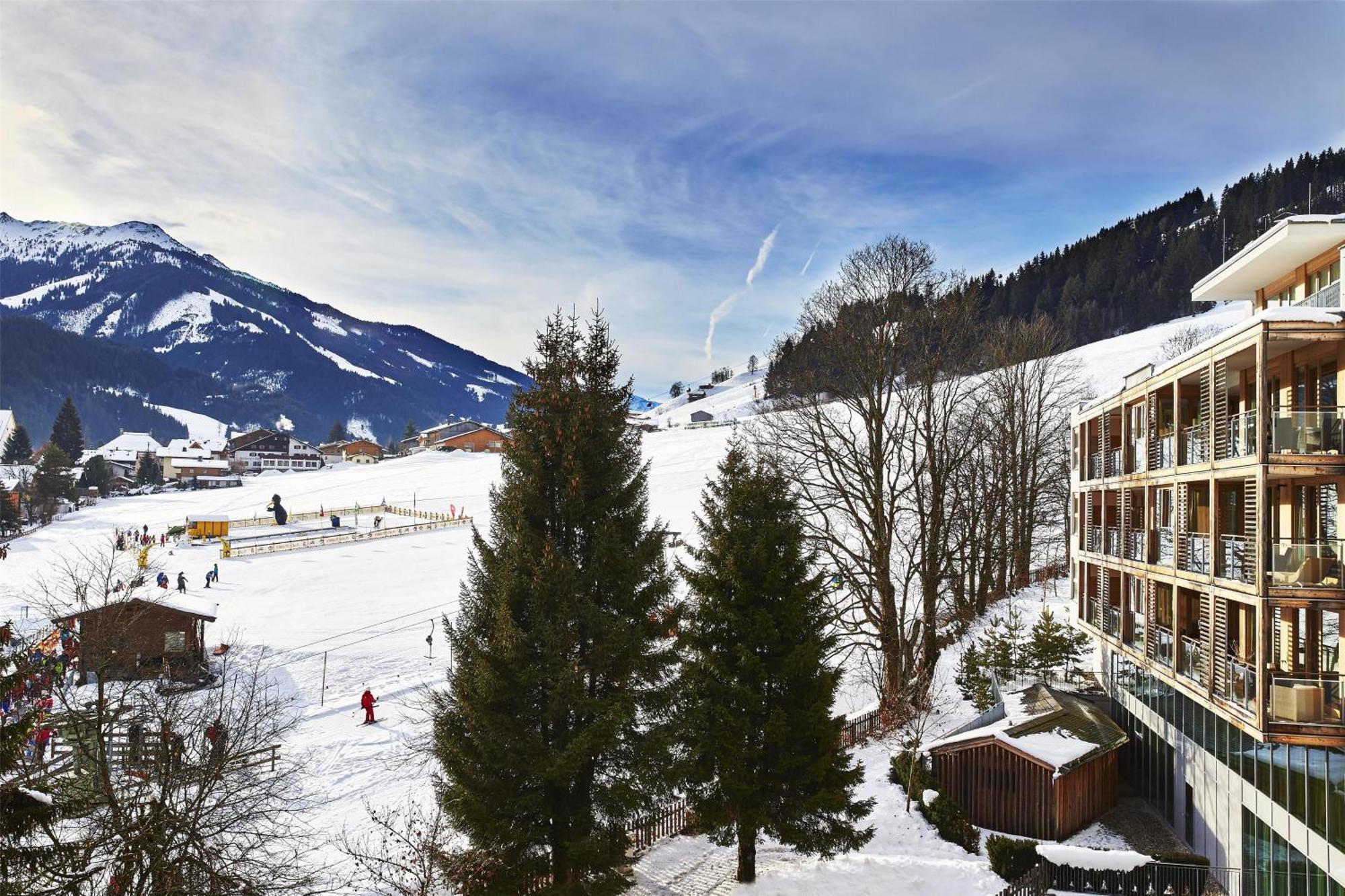 Kempinski Hotel Das Tirol Йохберг Екстериор снимка